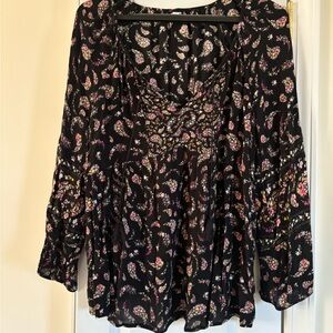 Old Navy Black Floral Blouse
